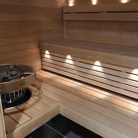 Apartment Upea Kohde Naesijaerven Rannassa *