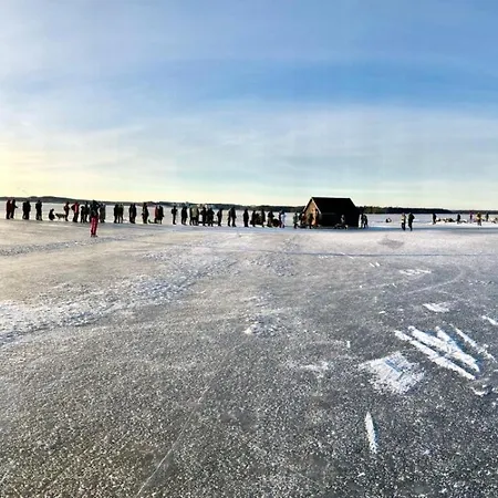 Lejlighed Upea Kohde Naesijaerven Rannassa *