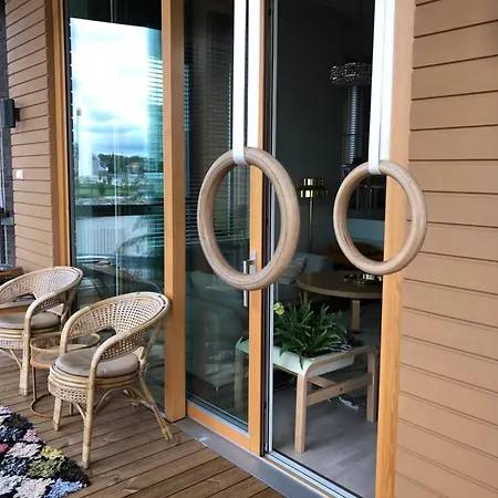 Upea Kohde Naesijaerven Rannassa Διαμέρισμα Τάμπερε